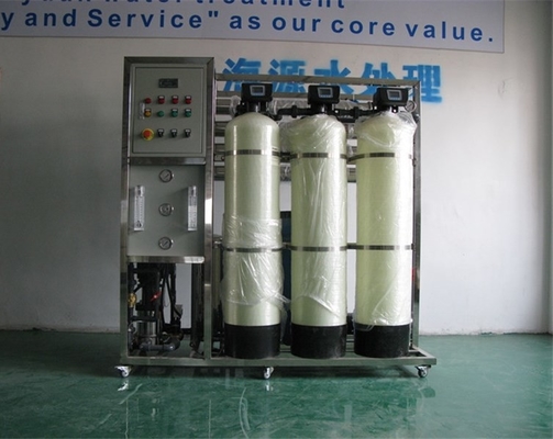 Planta de purificación de agua automática 1000L / Hour RO 220-400V PLC