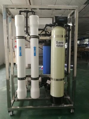 planta del RO del agua de mar 380v, máquina solar de la desalación del agua de mar del tubo de UPVC