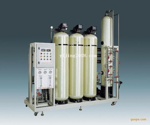 3KW desionizó los circuitos de agua, Ion Exchange Resin Filter recuperación del 60% - del 75%