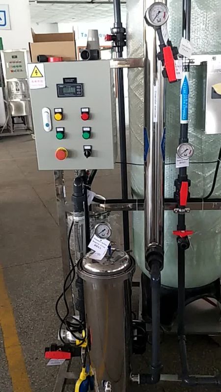 Presión de intercambio iónico industrial 220V de la barra del filtro de agua de la resina 10-15